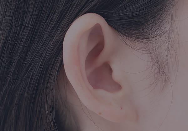 ピアス穴あけ