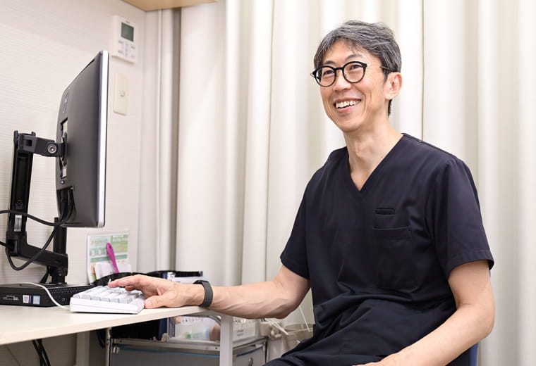 皮膚科専門医として20年以上のキャリアを持つ院長があなたに合った治療プランをご提案